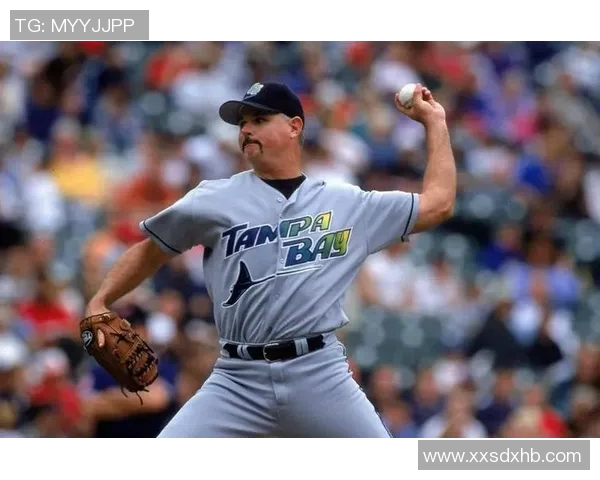 重生为足球明星之女我在绿茵场上书写传奇人生